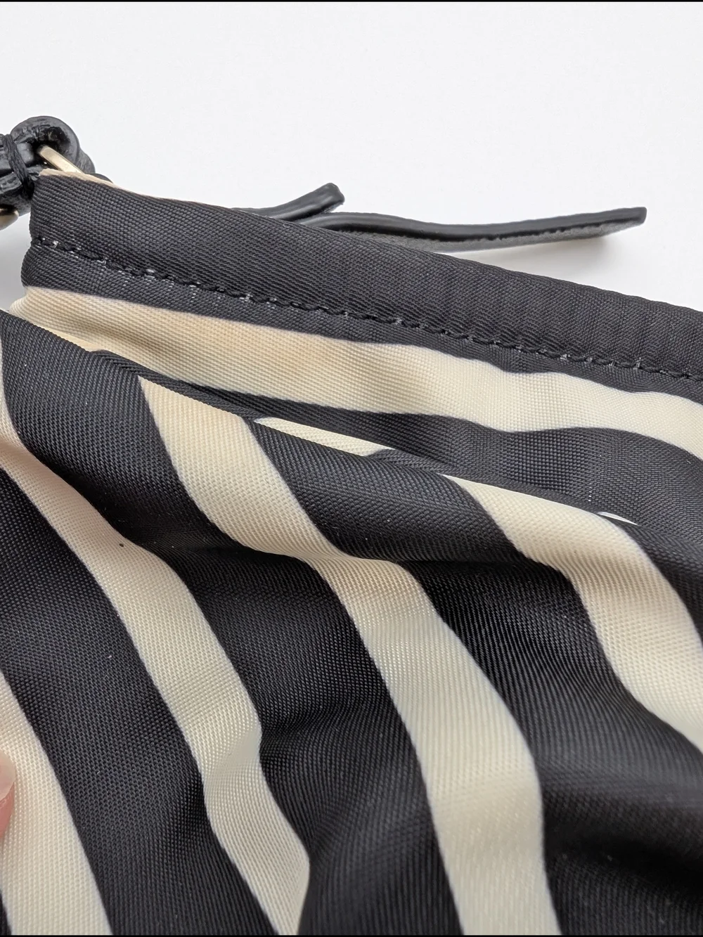 kate spade Black and Cream Striped Bow Wristlet with Strap 10